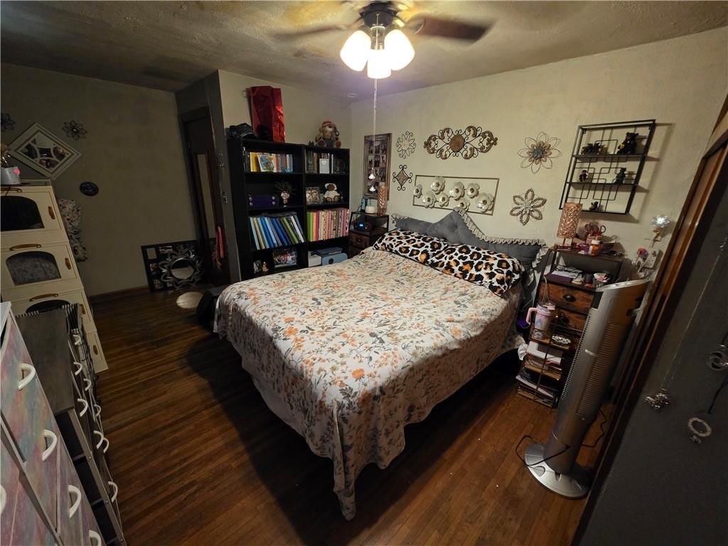 222 S Burns Street — photo 18