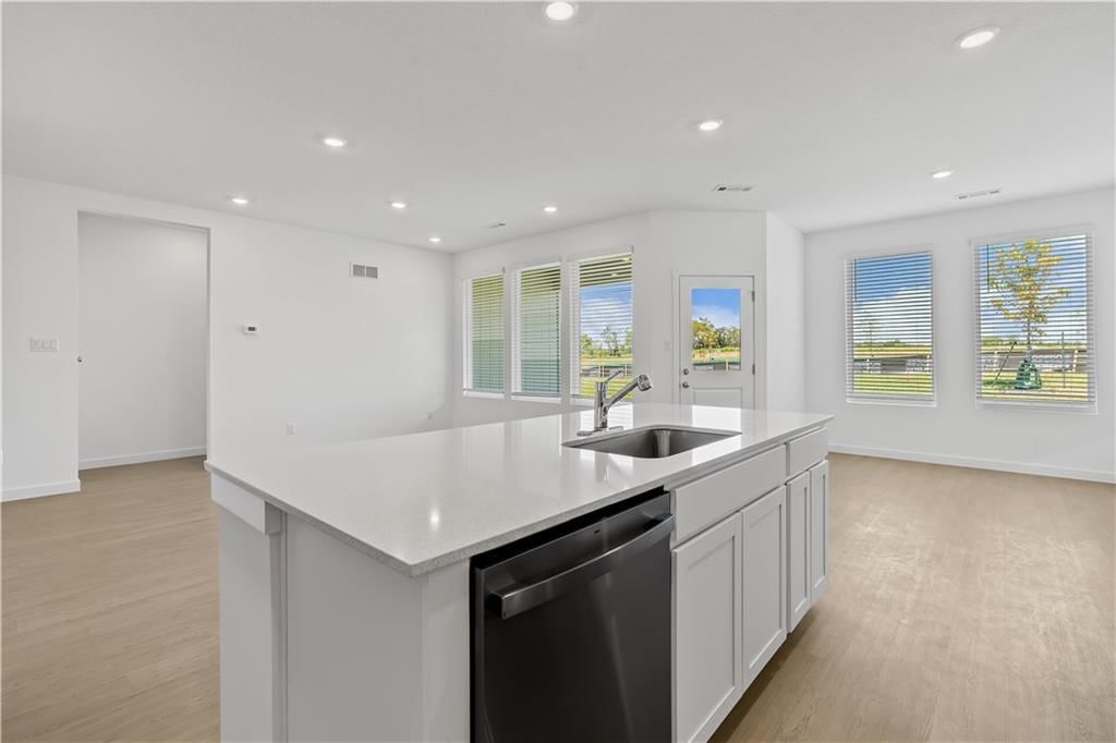 22580 W 214th Terrace — photo 9