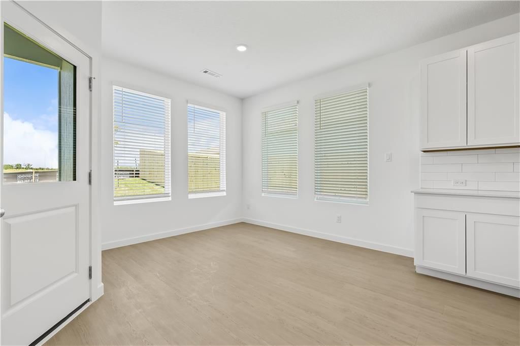 22580 W 214th Terrace — photo 14