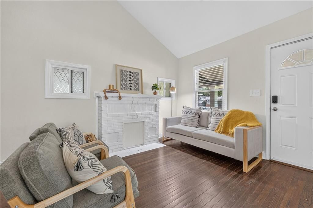 7637 JEFFERSON Street — photo 8