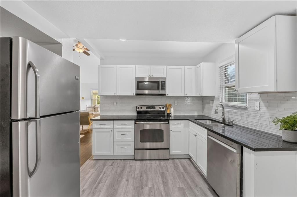 7637 JEFFERSON Street — photo 12
