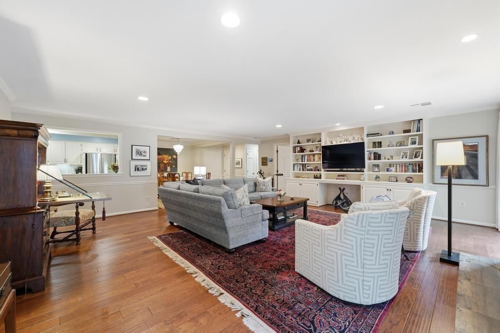 7223 Mission Road — photo 5