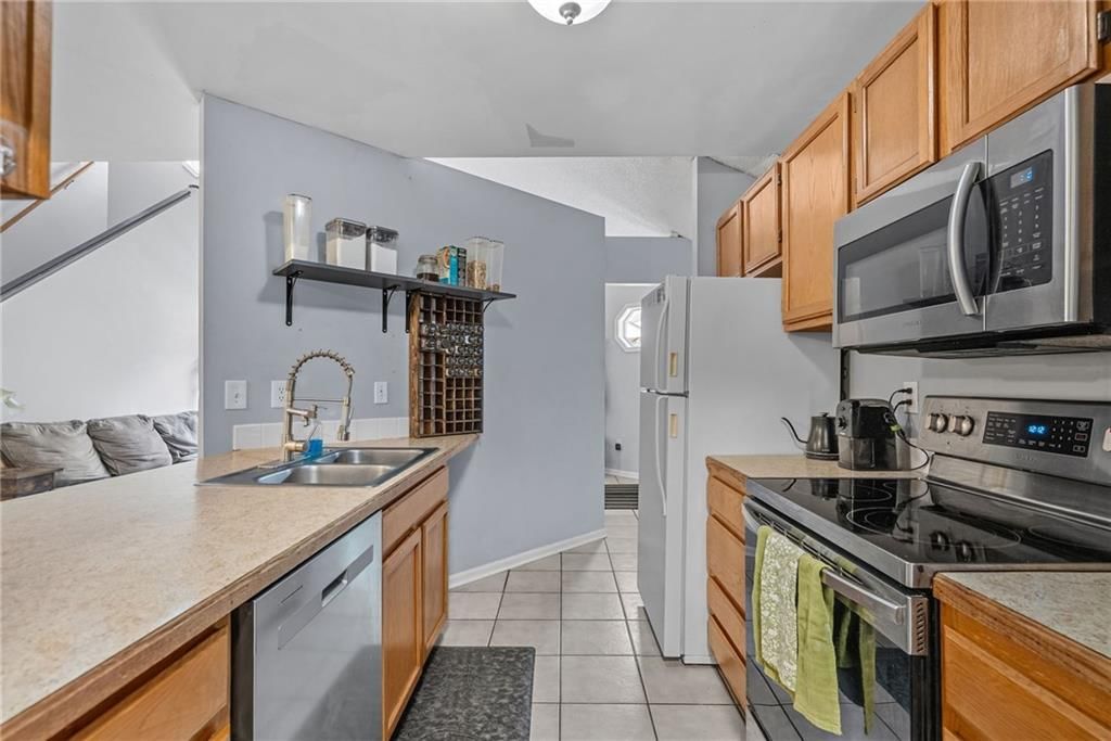 517 Eldridge Street — photo 5