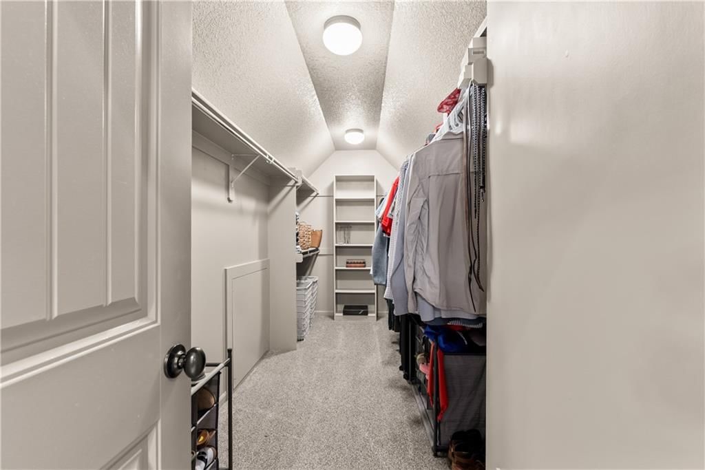 1824 NE Woodview Lane — photo 15