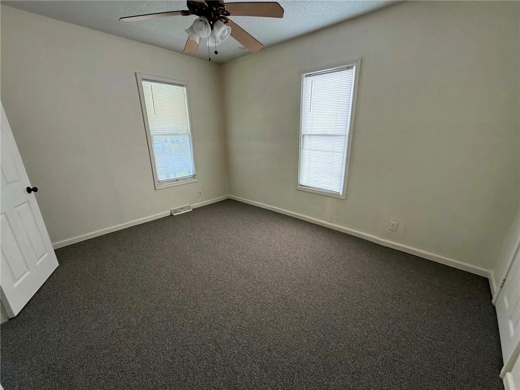 528 Park Avenue — photo 12