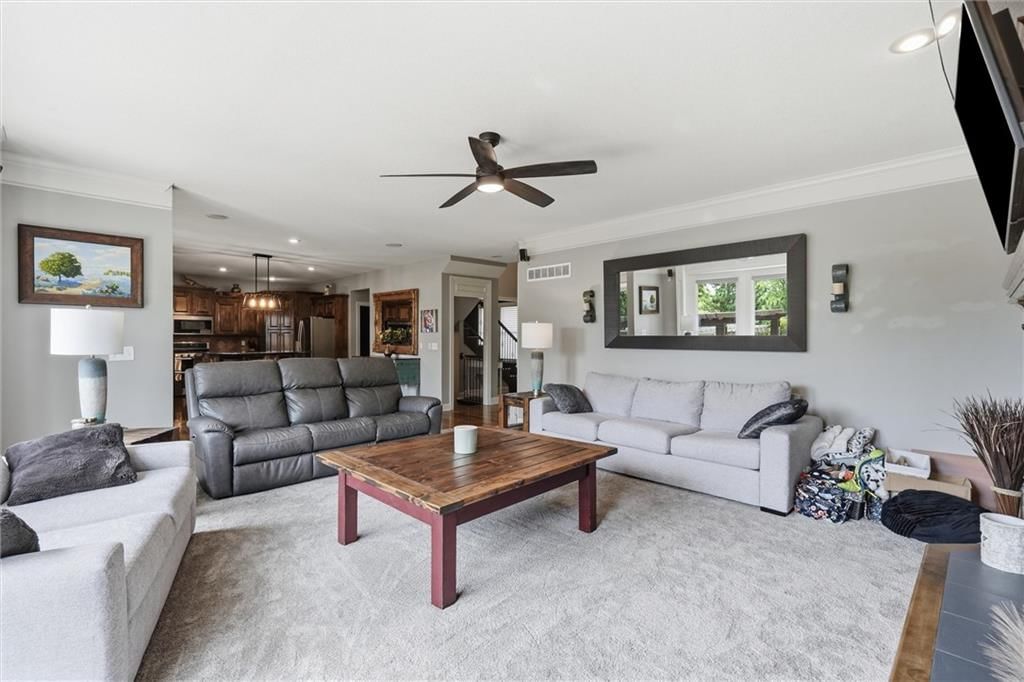 25419 W 150th Terrace — photo 9
