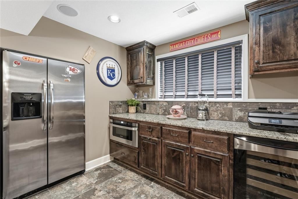 25419 W 150th Terrace — photo 34