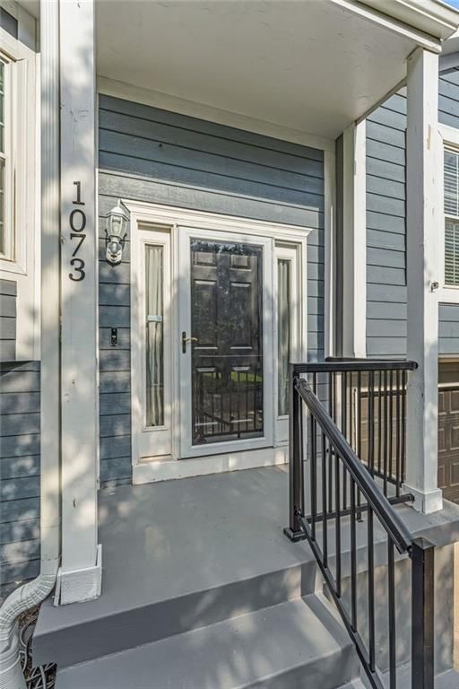 1073 N Logan Street — photo 5