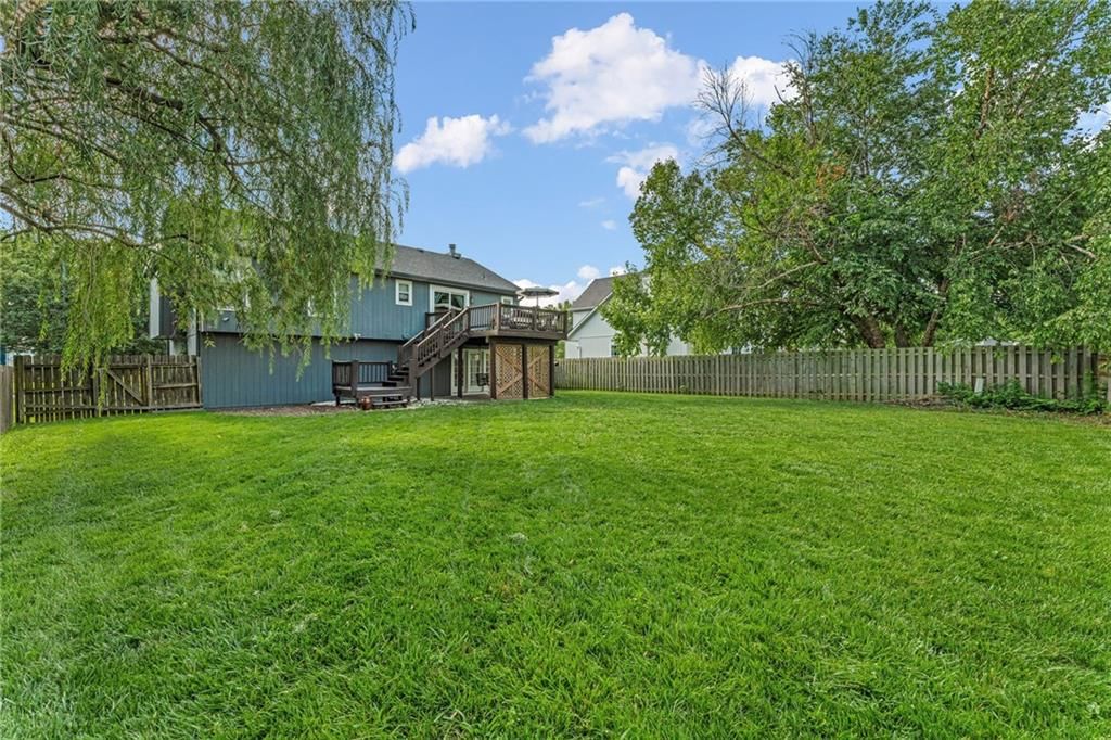 1073 N Logan Street — photo 10
