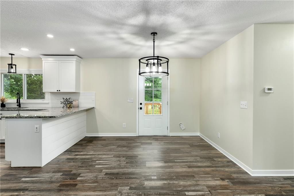 8707 E 80th Terrace — photo 13