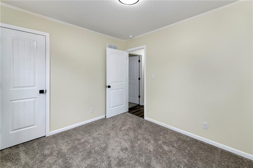 8707 E 80th Terrace — photo 20