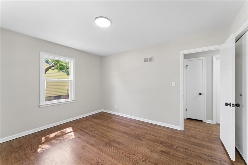 1211 NE 67th Place — photo 5