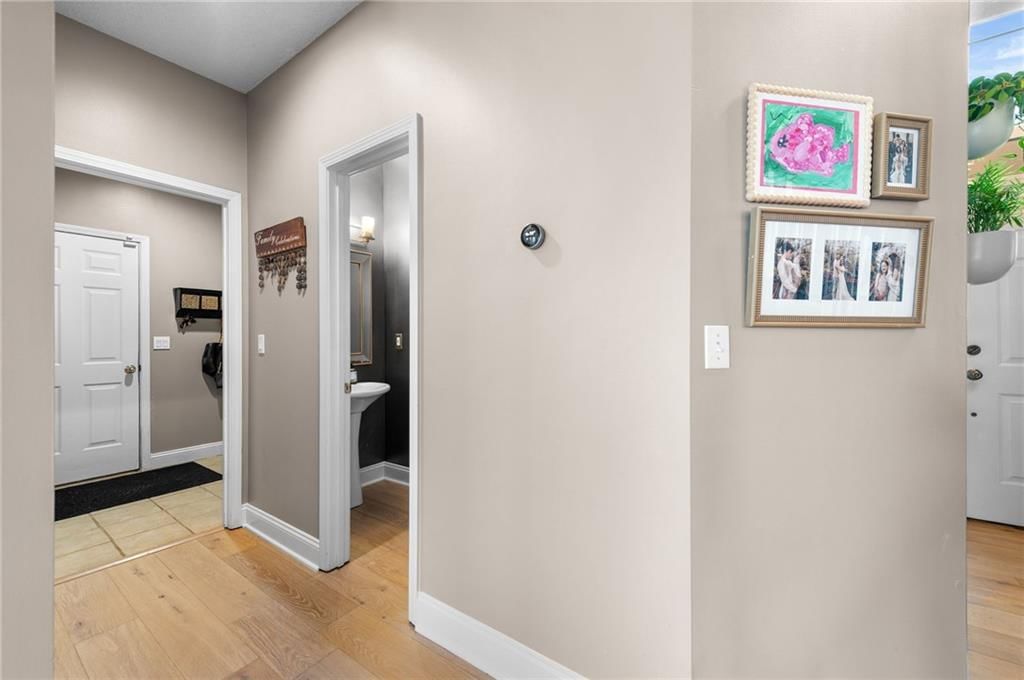 8112 W 145th Street — photo 30