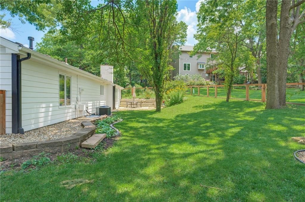 225 Arizona Place — photo 24