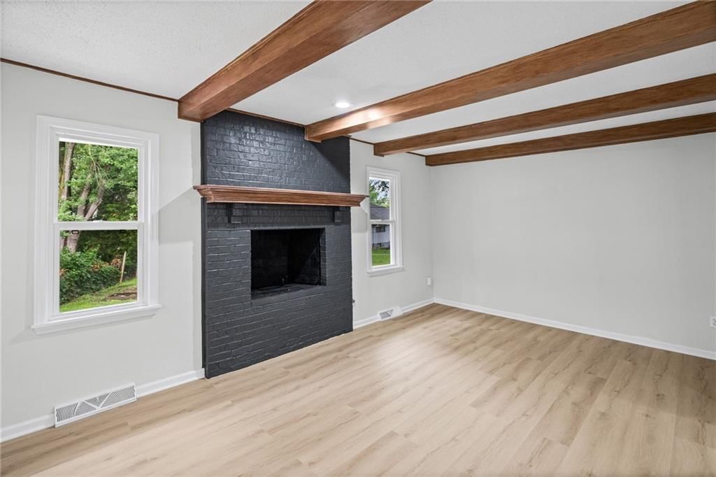 12825 Winchester Avenue — photo 19