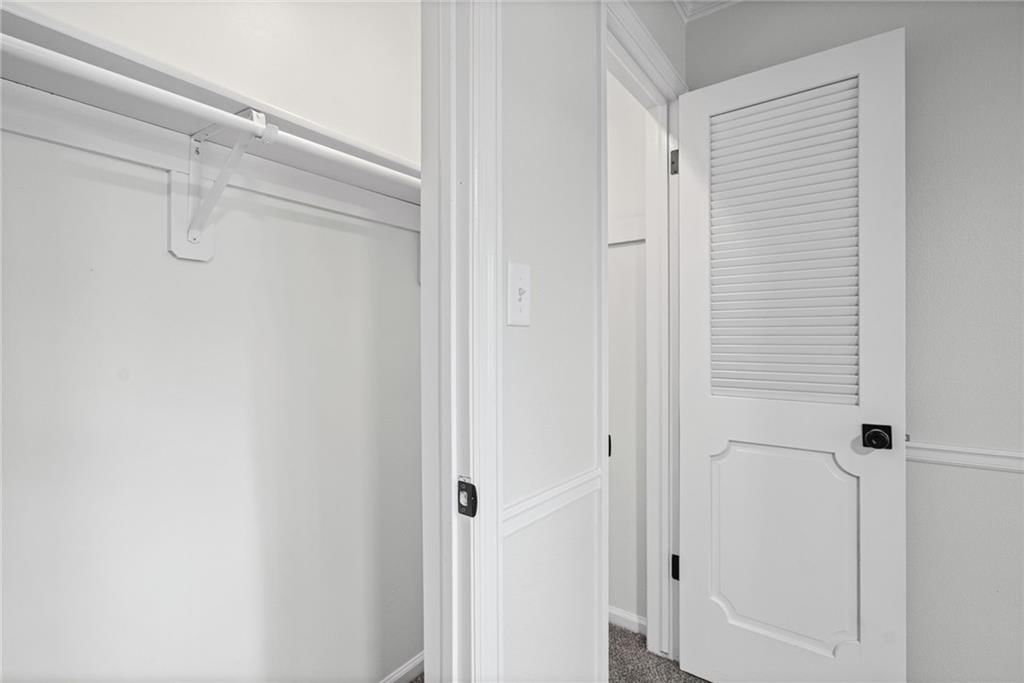 12825 Winchester Avenue — photo 31