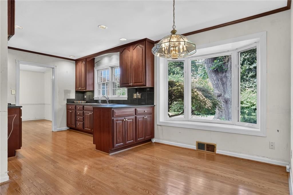 9340 Canterbury Street — photo 4