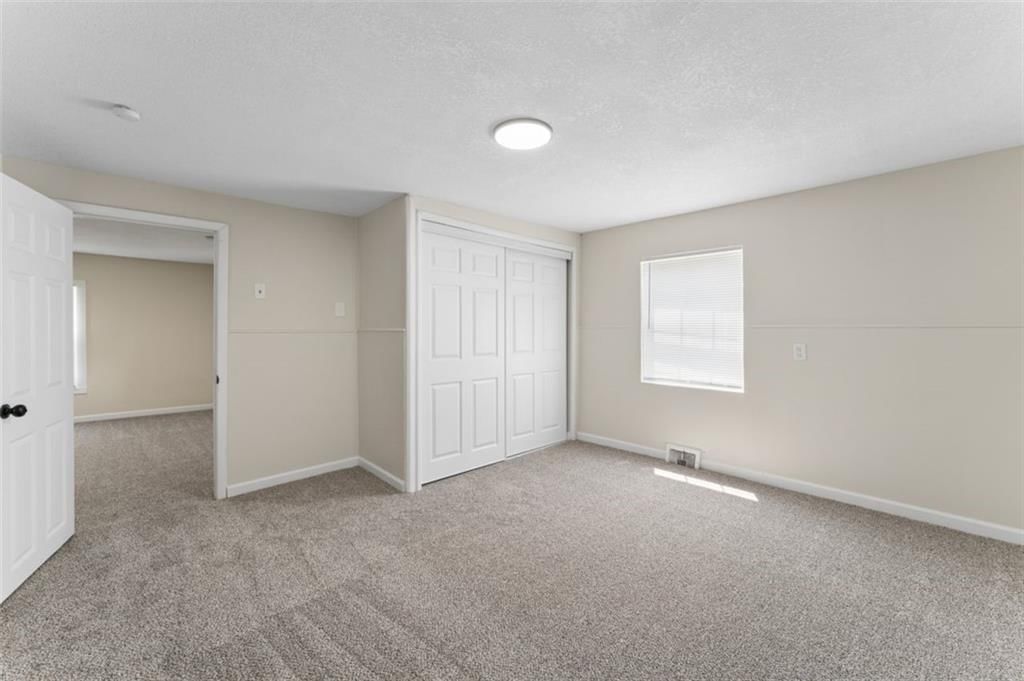 806 W Lexington Street — photo 11