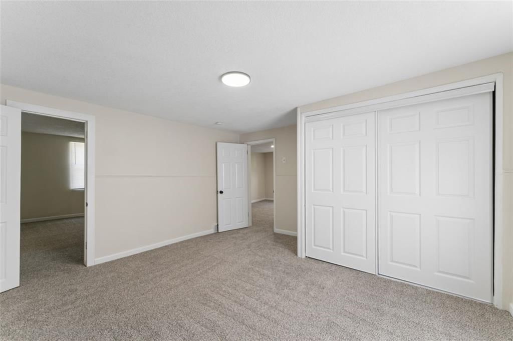 806 W Lexington Street — photo 12