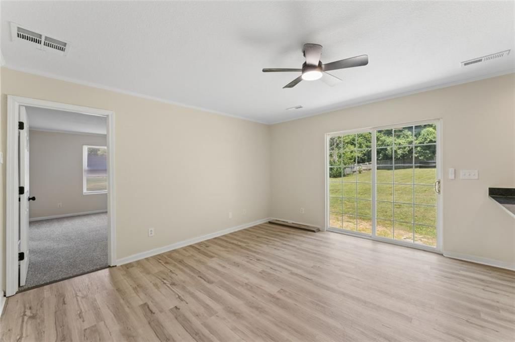 806 W Lexington Street — photo 25