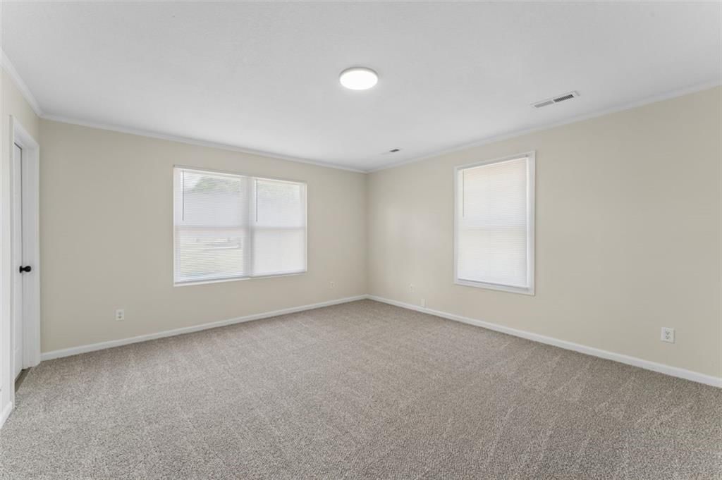 806 W Lexington Street — photo 27