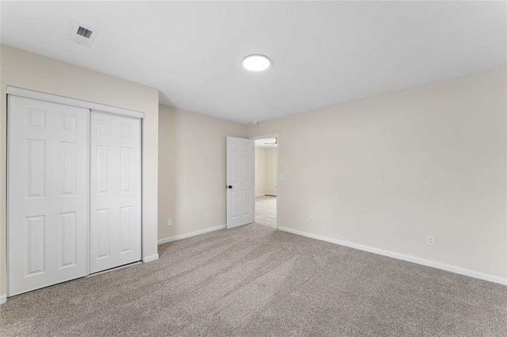 806 W Lexington Street — photo 36
