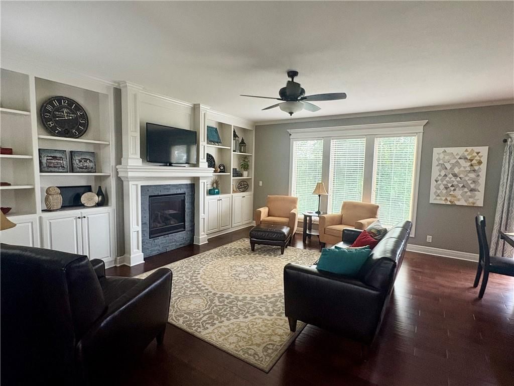 1021 SE Scarlet Court — photo 10