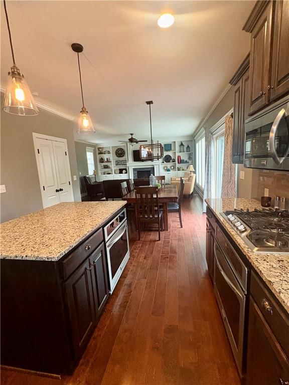1021 SE Scarlet Court — photo 16