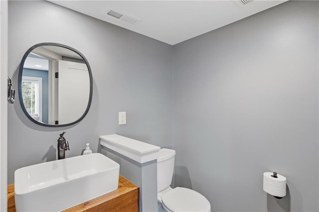 1021 SE Scarlet Court — photo 40