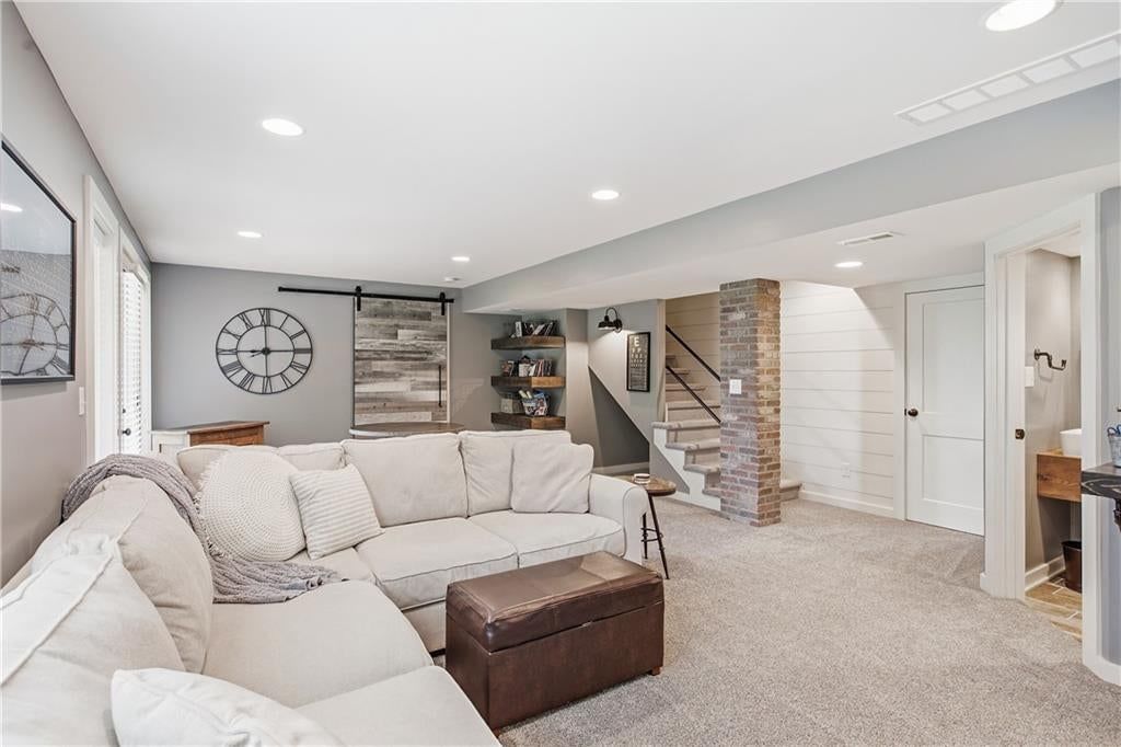 1021 SE Scarlet Court — photo 44