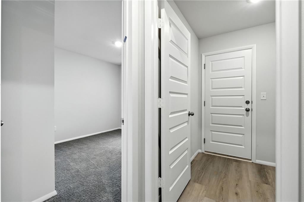 428 Valley View Drive — photo 14