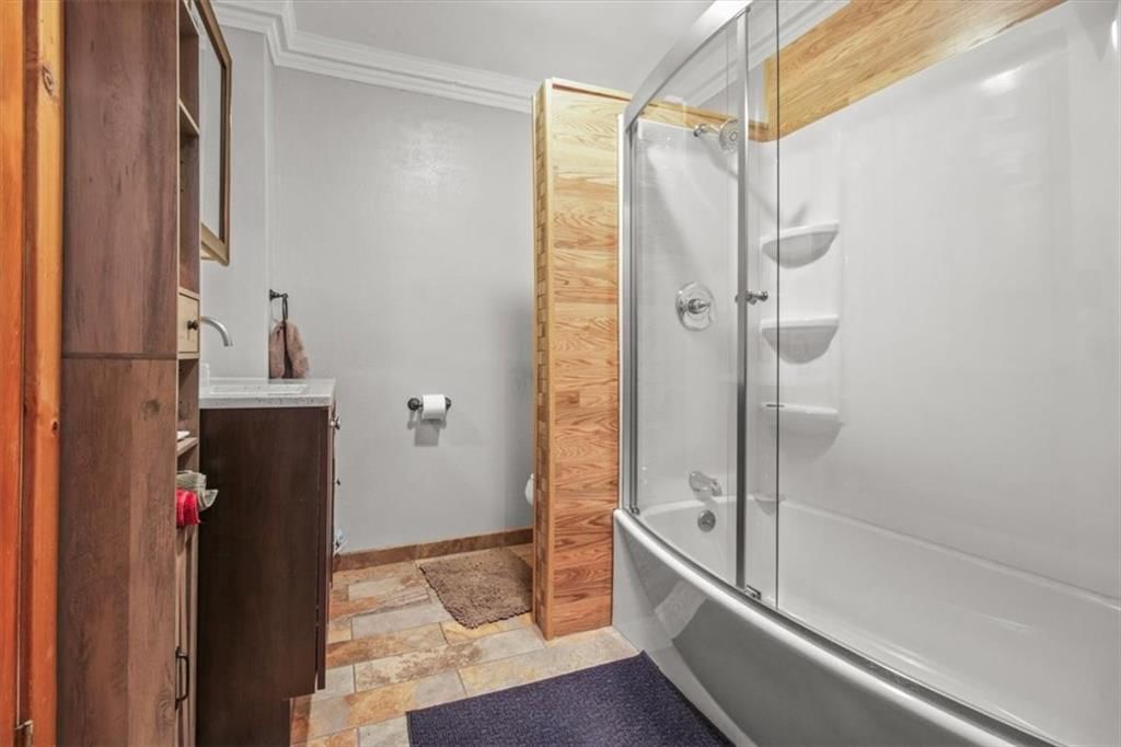 207 W 23rd Street — photo 15