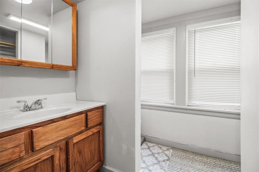 207 W 23rd Street — photo 18