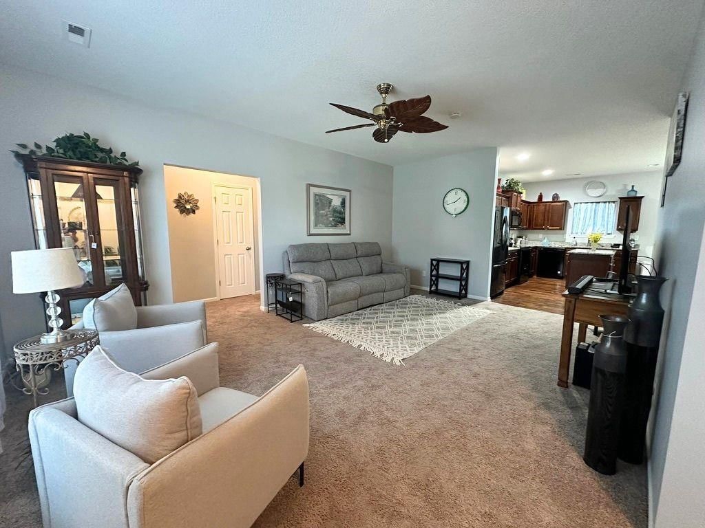 840 NE 65th Terrace — photo 4