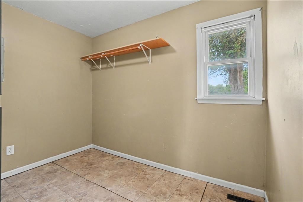 307 N Raum Street — photo 10