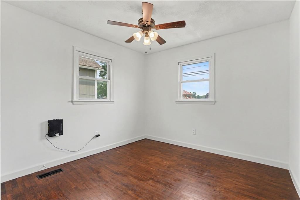 307 N Raum Street — photo 12