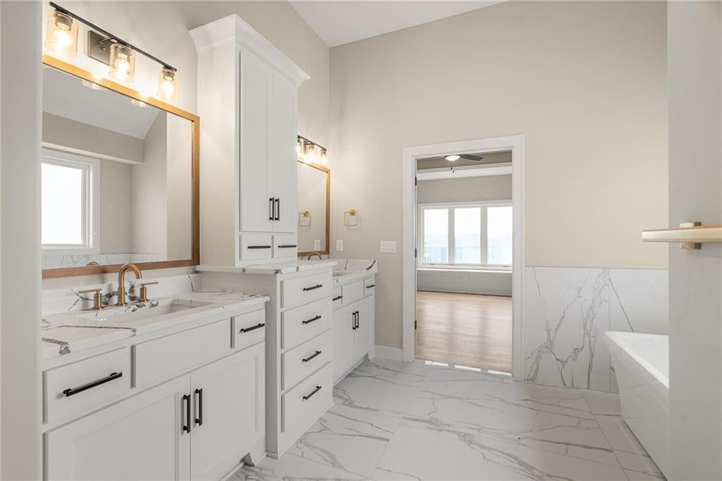 13547 Terrace Park Drive — photo 31