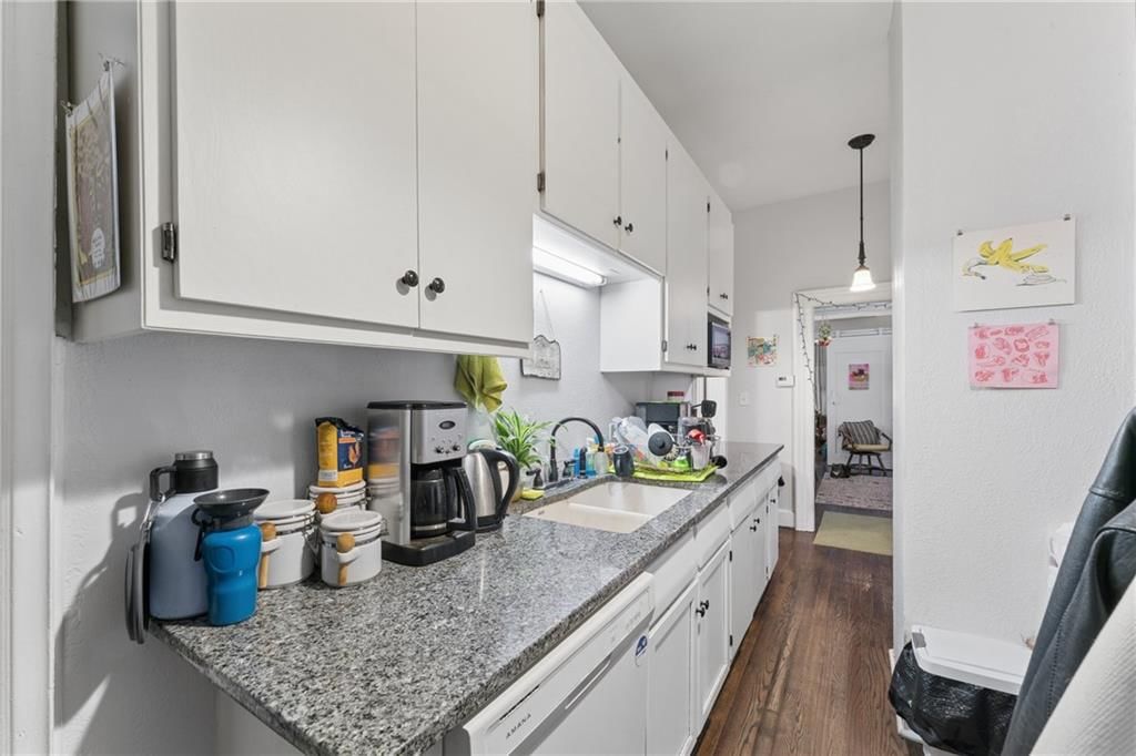 3217 Campbell Street — photo 16