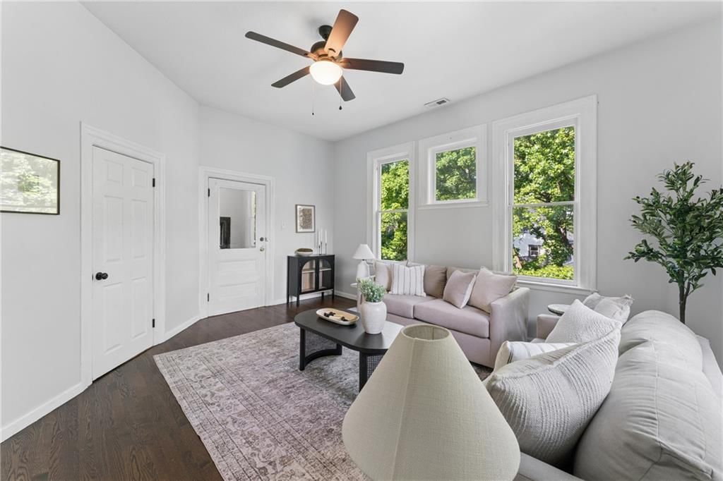 3217 Campbell Street — photo 28