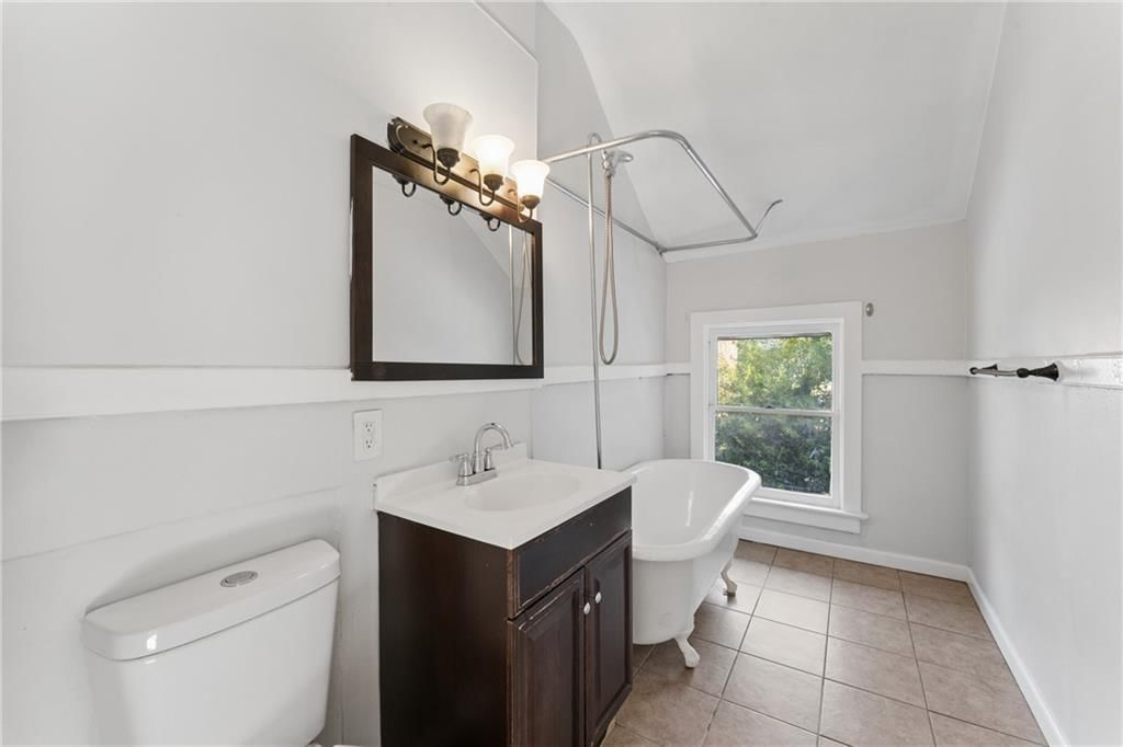 3217 Campbell Street — photo 42