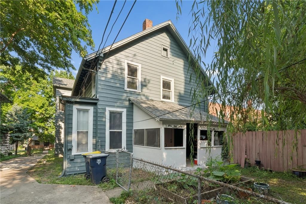 3217 Campbell Street — photo 46