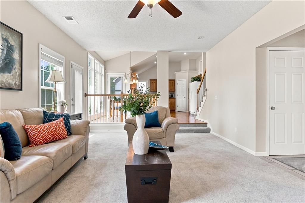 525 Parma Way — photo 14