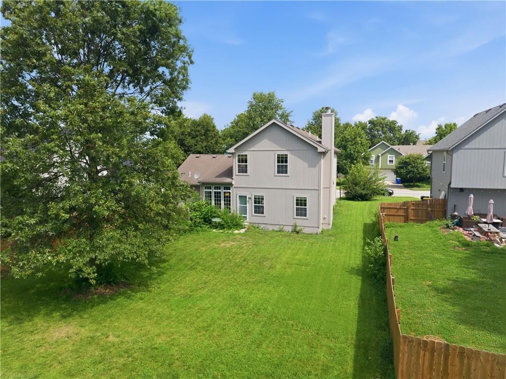 525 Parma Way — photo 24