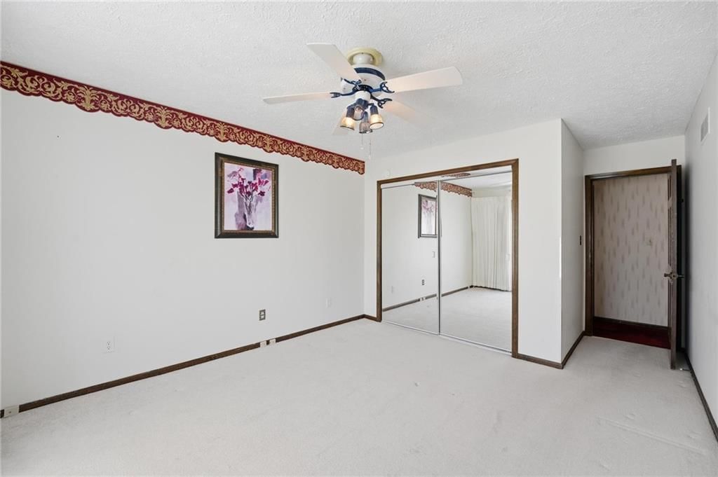 8001 Walker Avenue — photo 29