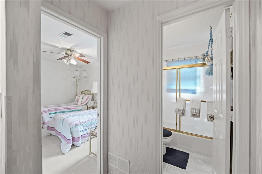 8001 Walker Avenue — photo 31
