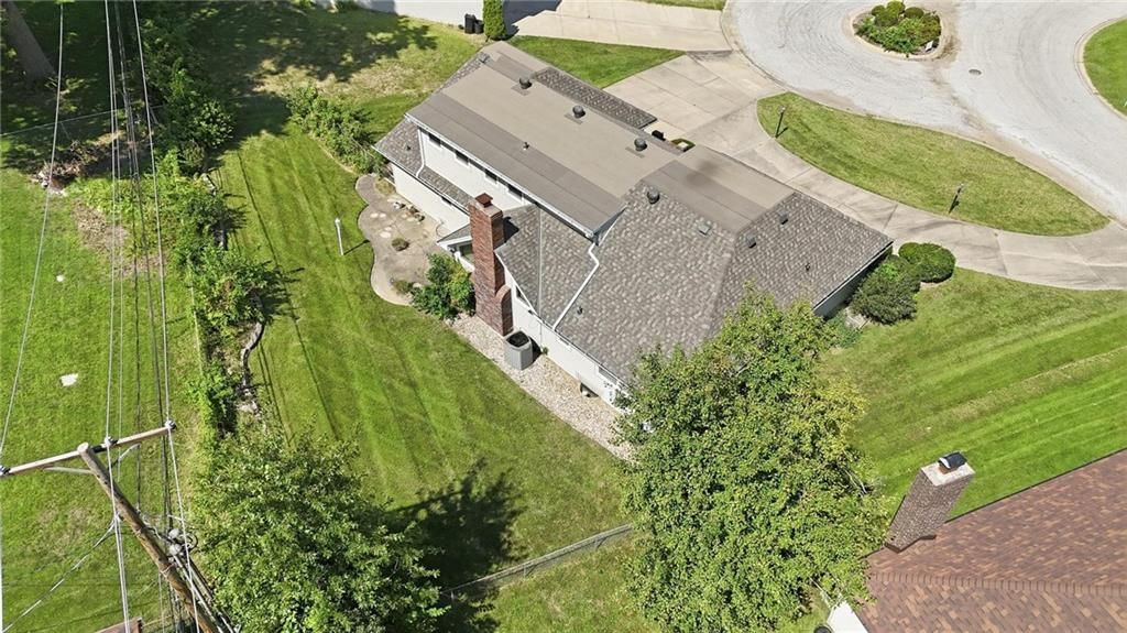 8001 Walker Avenue — photo 51