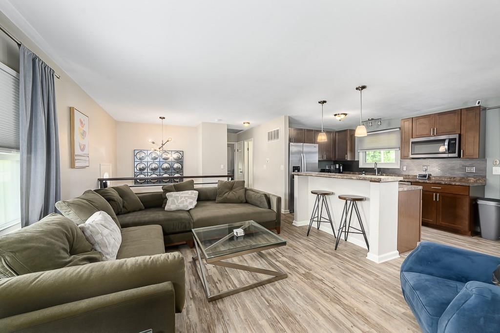 5306 N Sycamore Drive — photo 8