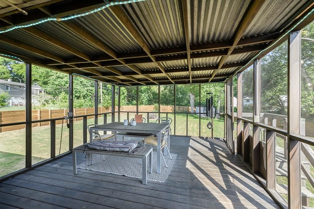5306 N Sycamore Drive — photo 19