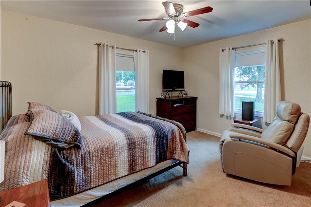 4644 Blue Ridge Boulevard — photo 23