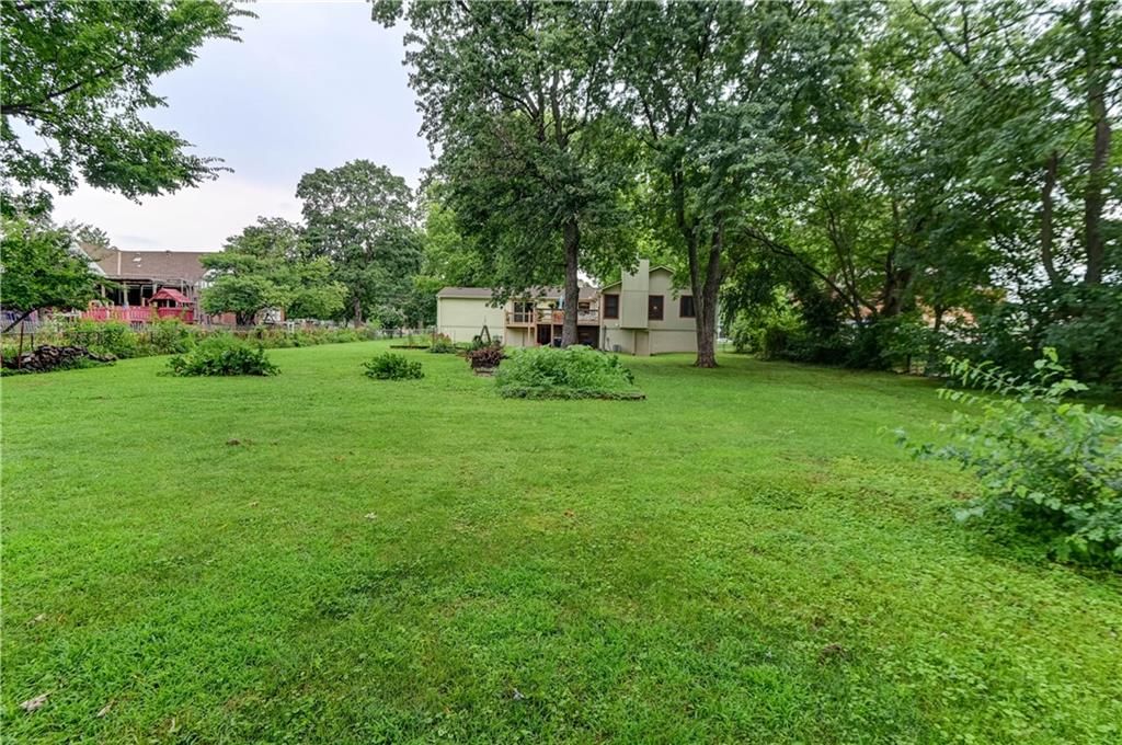 4644 Blue Ridge Boulevard — photo 43